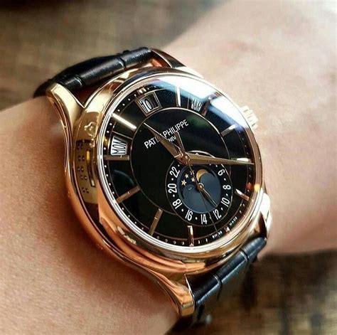 finance luxury watches.